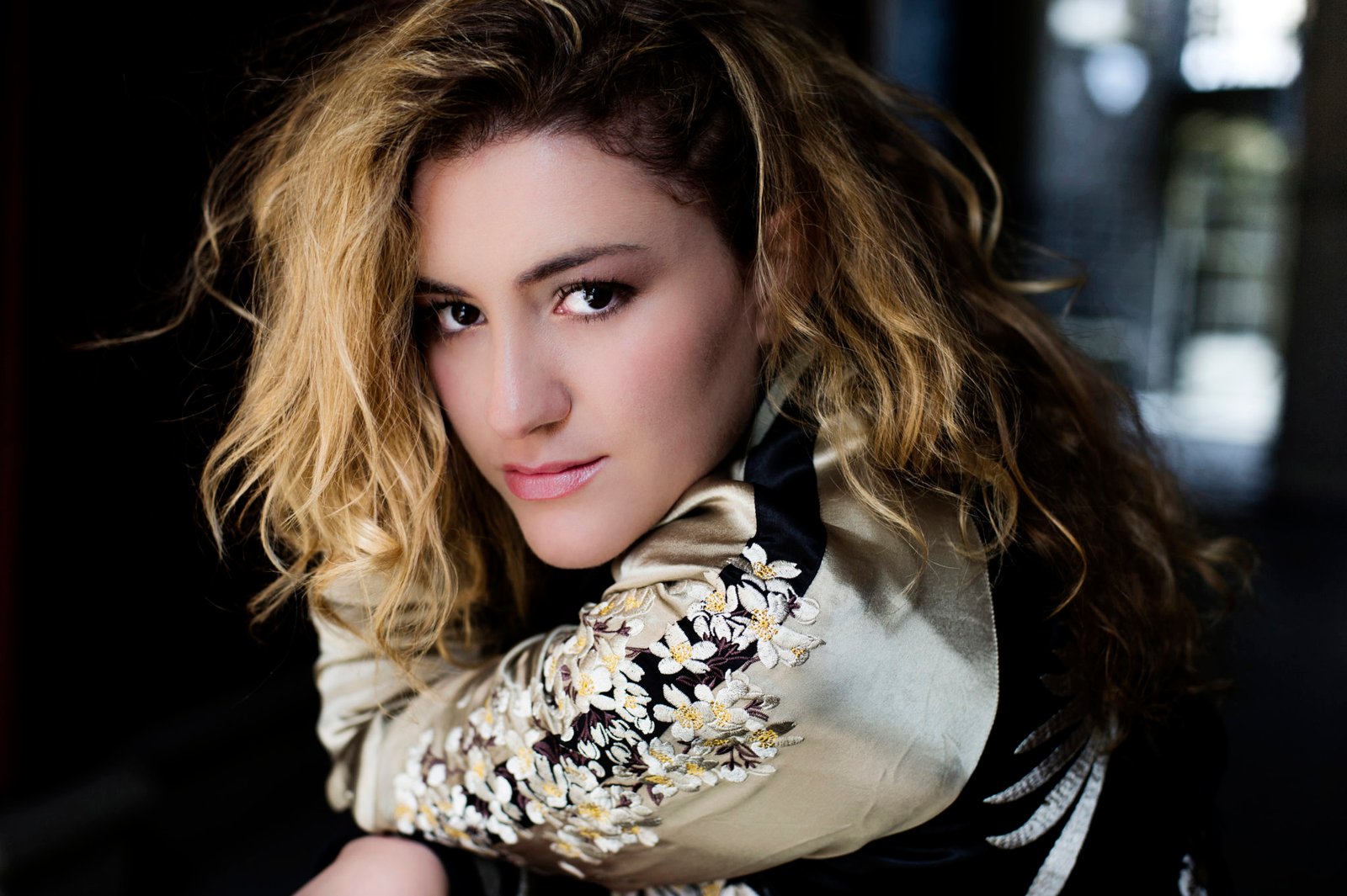 GIULIA – Raze Me To The Ground