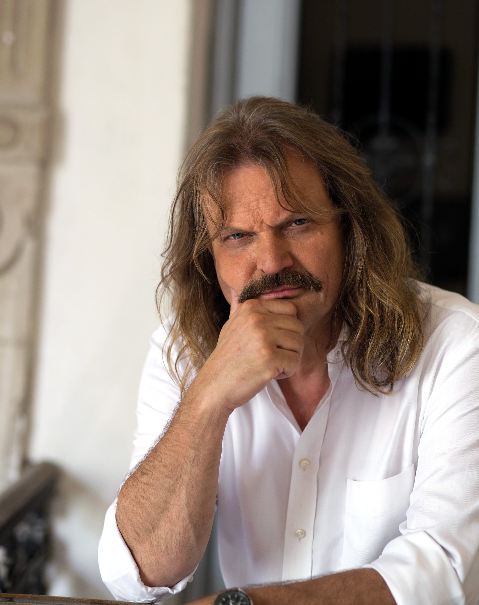 Leslie Mandoki (Mandoki Soulmates) -Taking To The Stage