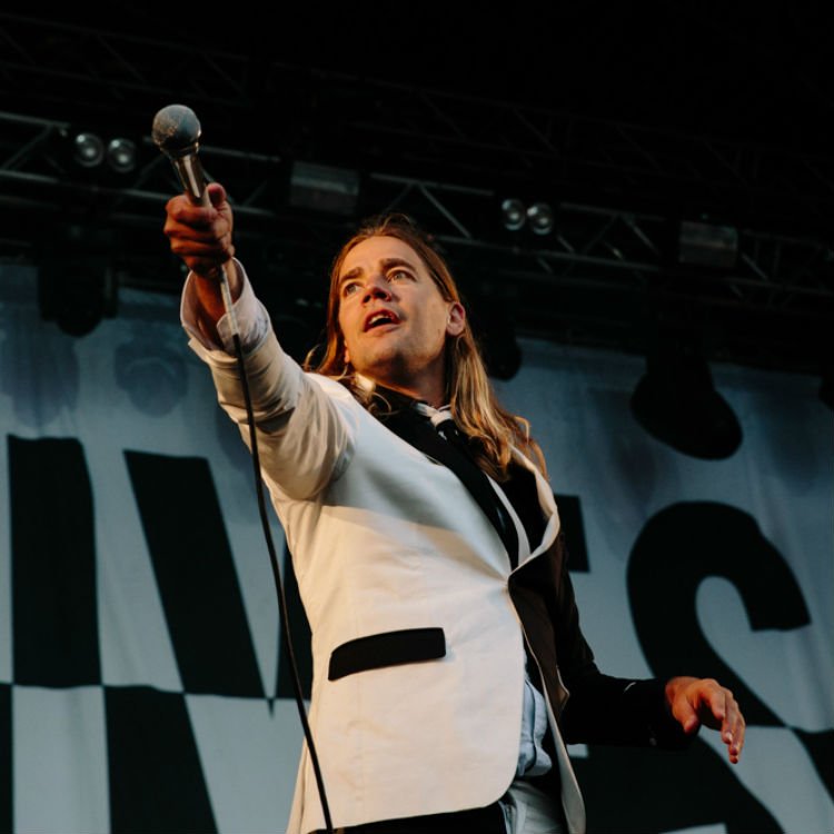 Pelle Almqvist (The Hives)