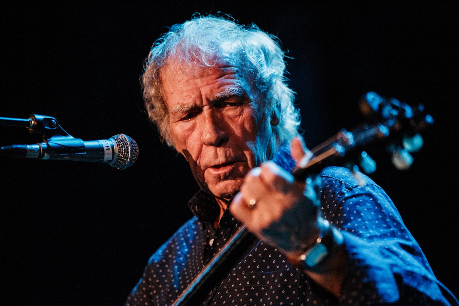 Finbar Furey, April 2018, Islington Assembly Hall, Islington, London, United Kingdom