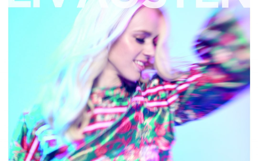 Liv Austen – A Moment Of Your Time