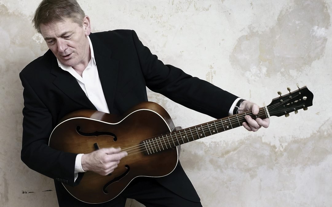 Geraint Watkins – Keys To The Highway