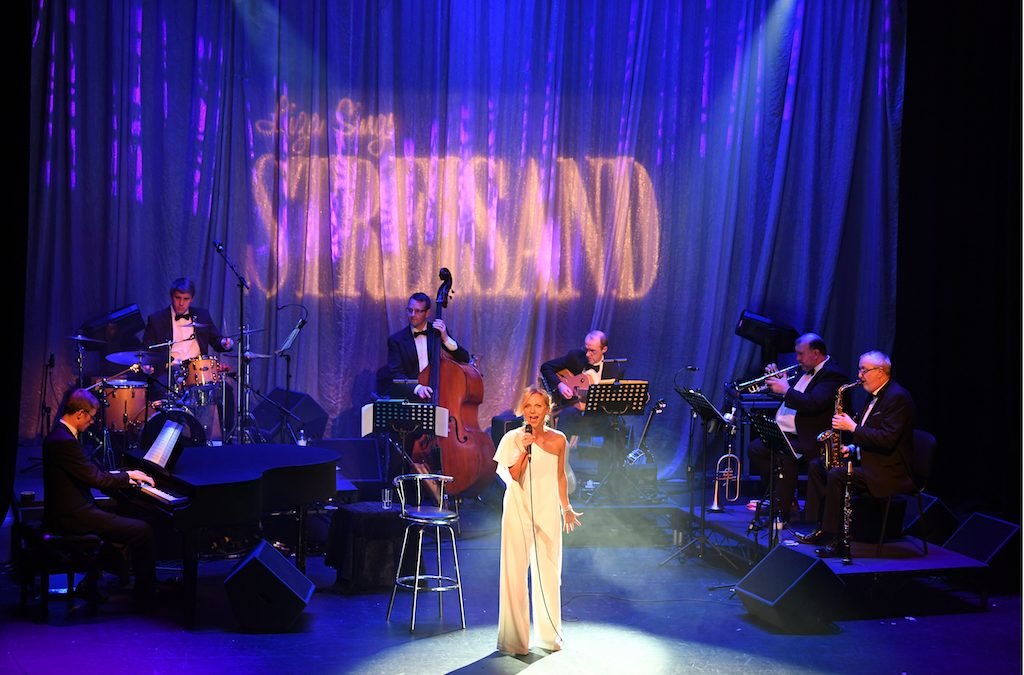 Liza Pulman ‘Sings Streisand’ in Support of World Voice Day 2019