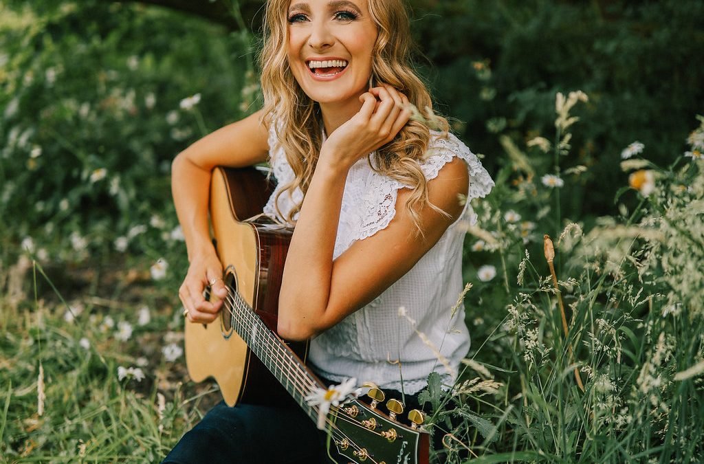 Emma Stevens Announces New Mini-Album And Single