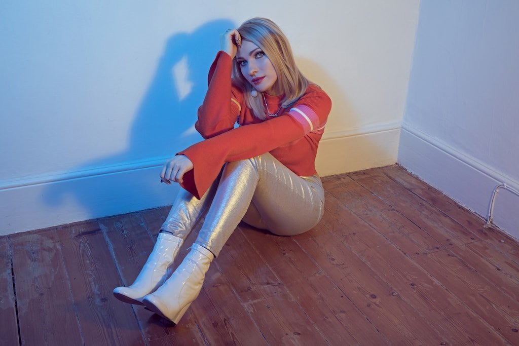 The RAH Band Featuring Nina Schofield Release New Song And Music Video