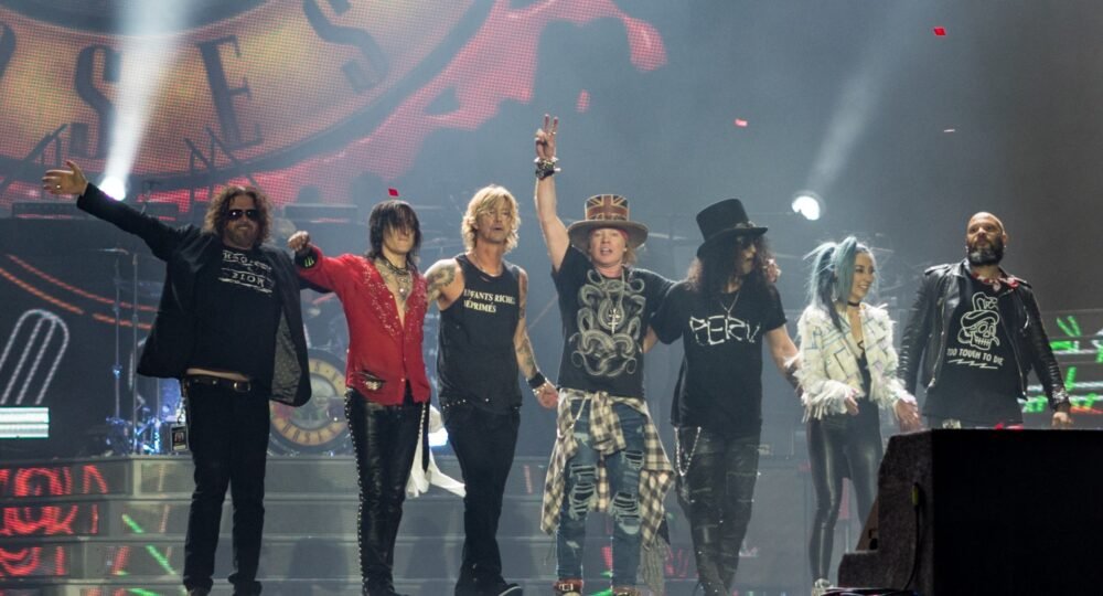Slash Reveals Why Guns N’ Roses Will Never Hit The Big Screen