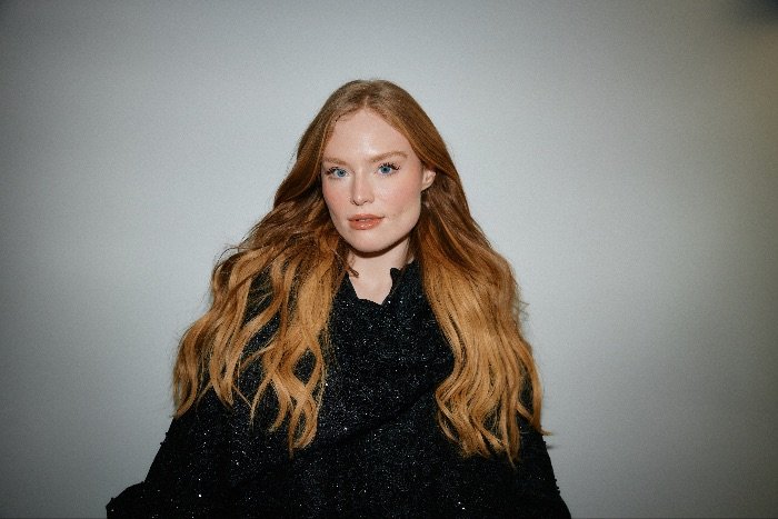 Freya Ridings Announces Blood Orange Tour in the UK and Ireland