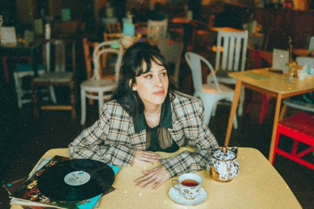 Hannah White Talks New Album, Touring And More