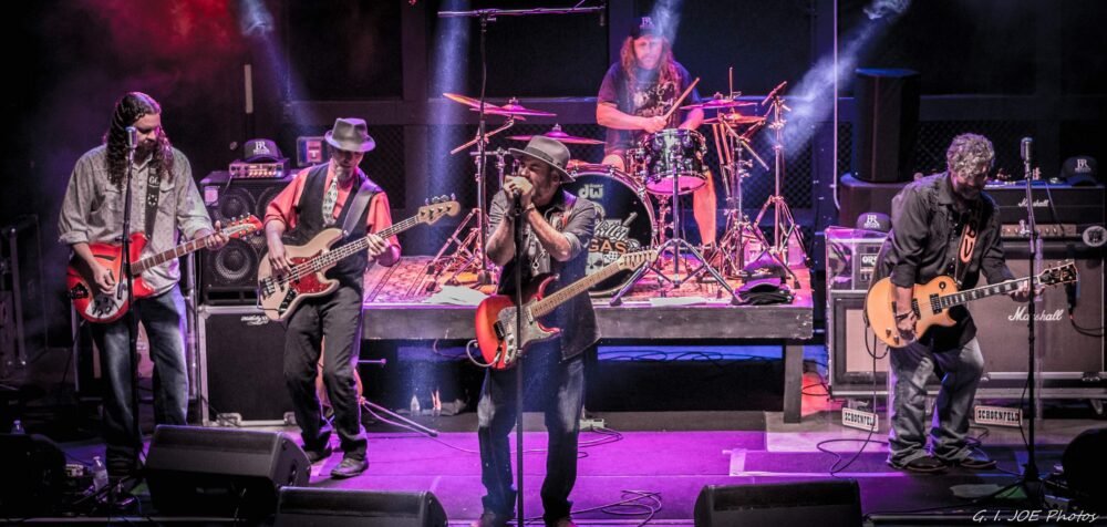 Hillbilly Vegas Talk New Single, Touring With Ted Nugent And More