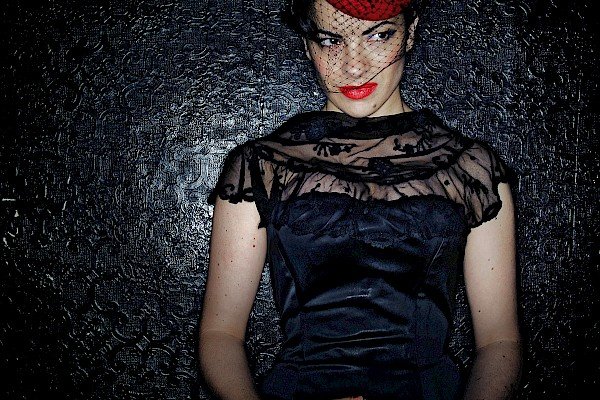 Camille O’Sullivan Talks New Live Show, Future Plans, Influences And More