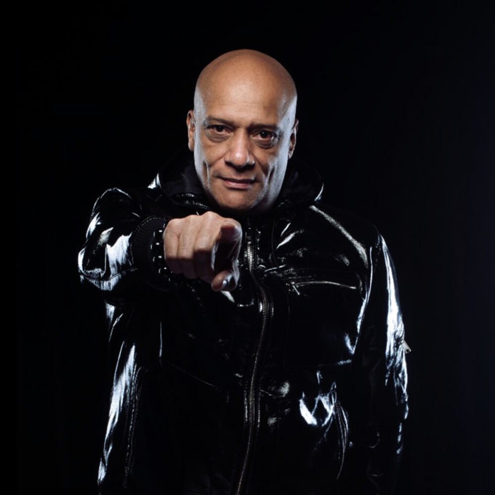 Mel Gaynor (Ex-Simple Minds), Talks Debut Solo Album, Recording And More