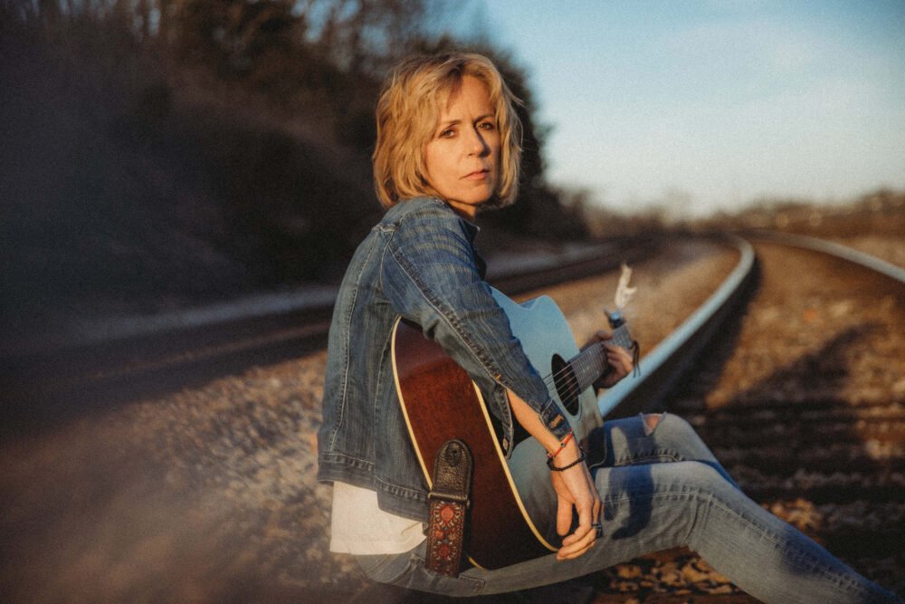 Holly Lerski Talks New Album, Her Voice And More