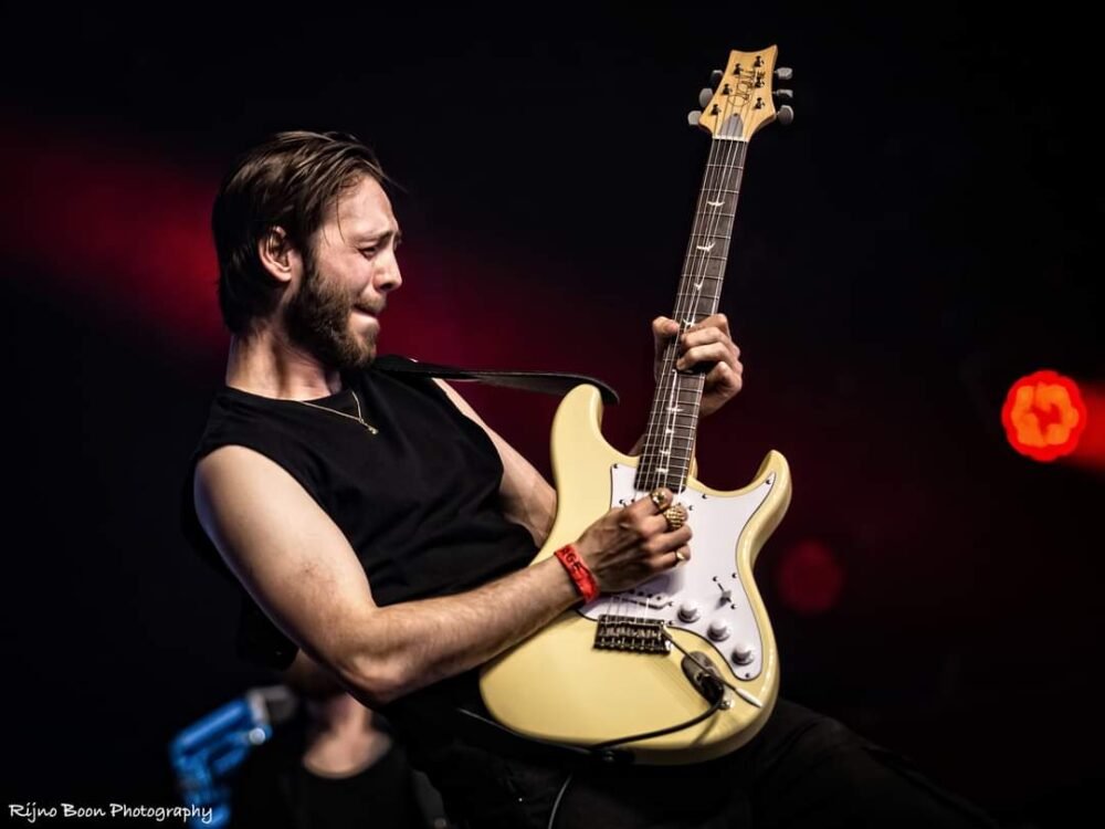 Laurence Jones Announces Five Intimate Exclusive UK Shows For Autumn 2024