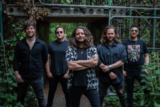 The Hot One Two Talk Debut Album, Favourite Instruments And More